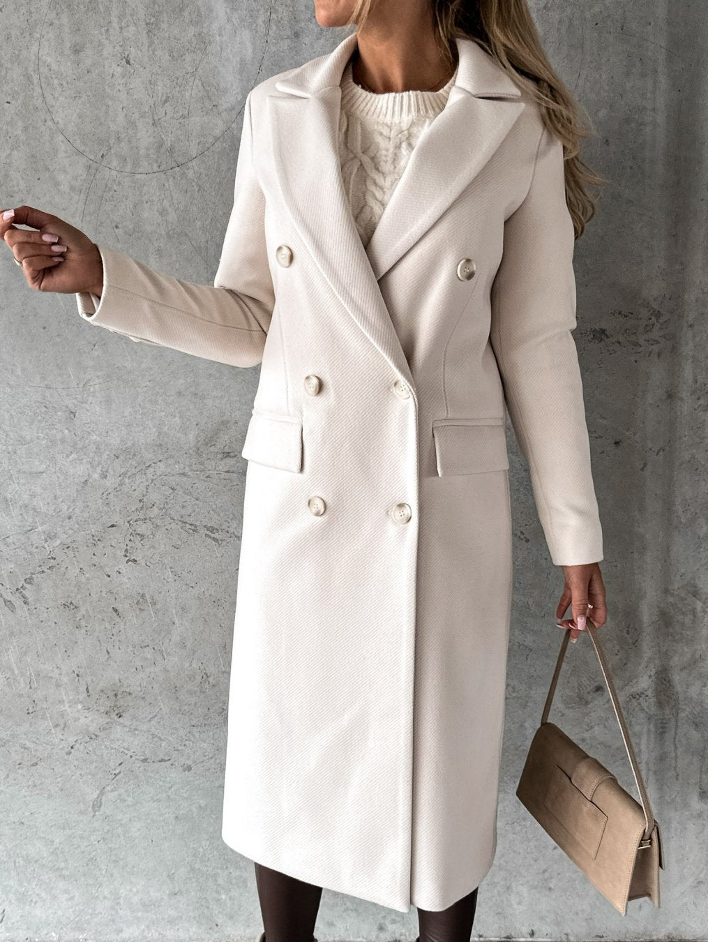 Elegant Winter Jacket – Style Warmth
