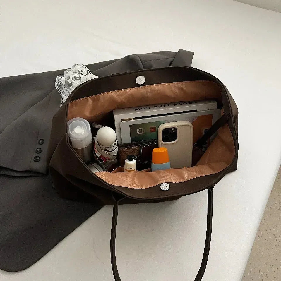 Retro Shoulder Handbag